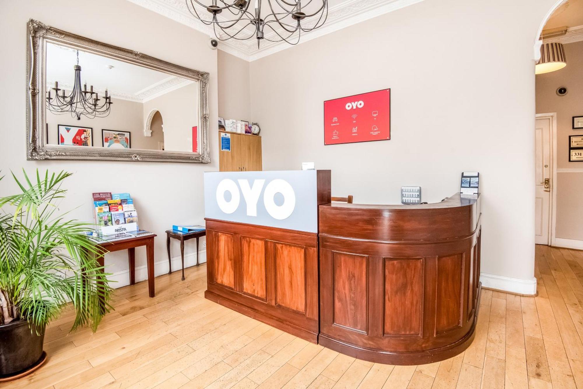 Oyo The Regency, Clifton Bristol Hotell Exteriör bild