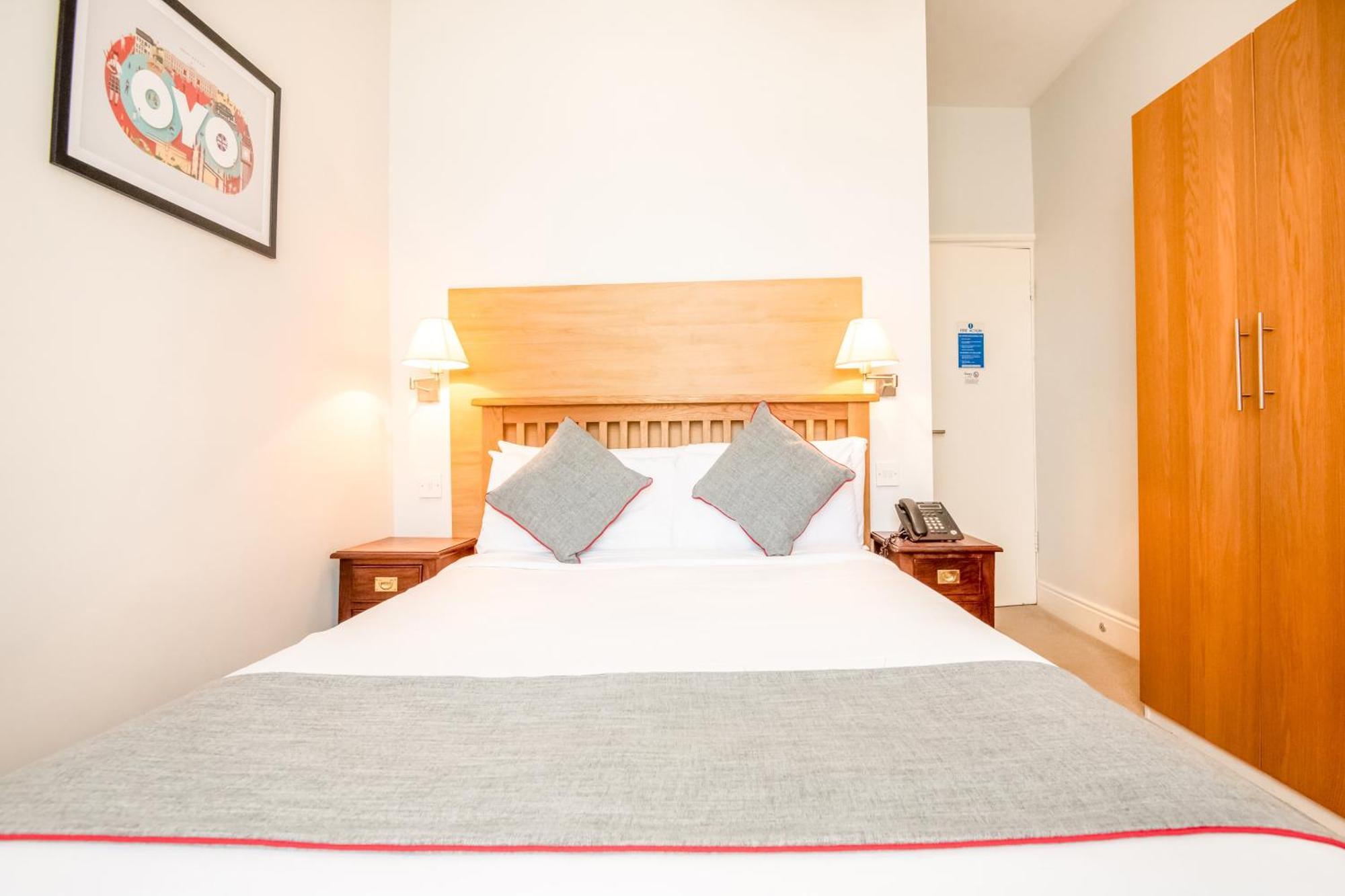 Oyo The Regency, Clifton Bristol Hotell Exteriör bild