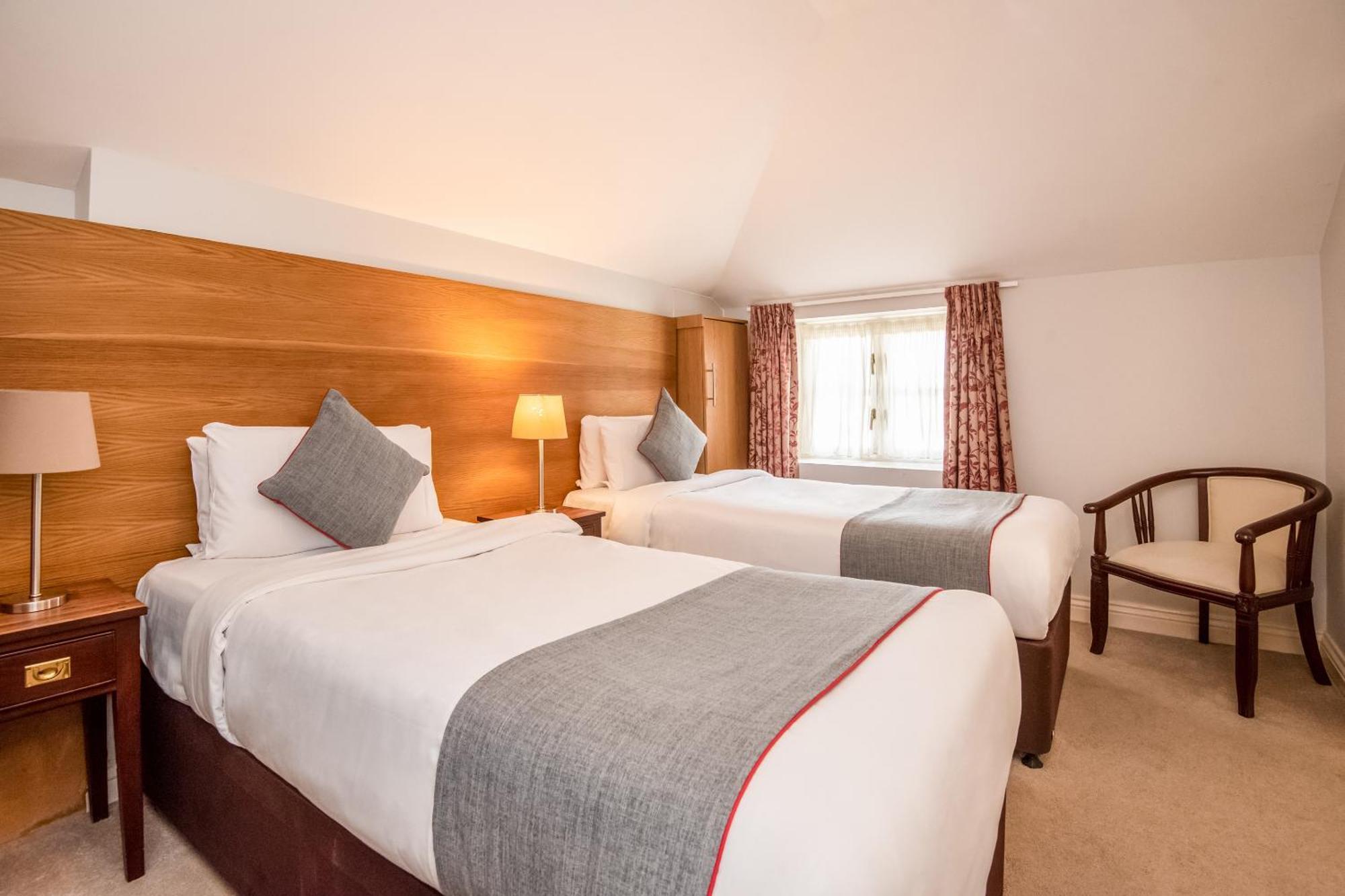 Oyo The Regency, Clifton Bristol Hotell Exteriör bild