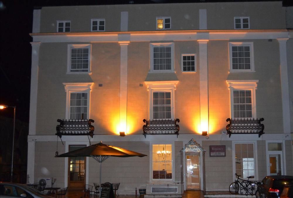Oyo The Regency, Clifton Bristol Hotell Exteriör bild